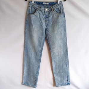 Adika Light Wash Low Rise Straight Leg Jeans Size Small